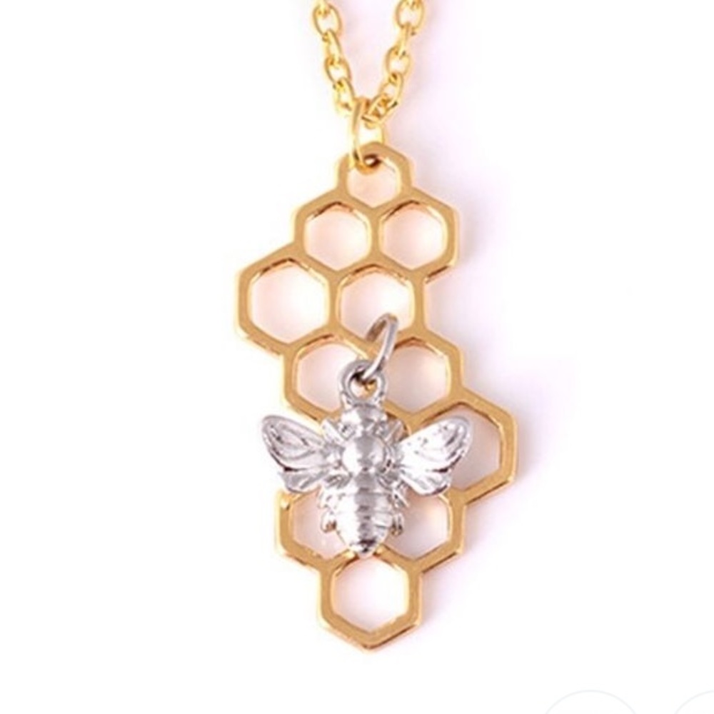 🔴 Honeycomb & Bee Necklace